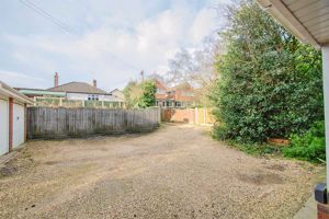 Photo 23- click for photo gallery